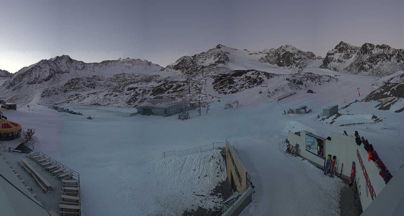 Archived image Webcam Pitztale glacier: Gletscherexpress top station