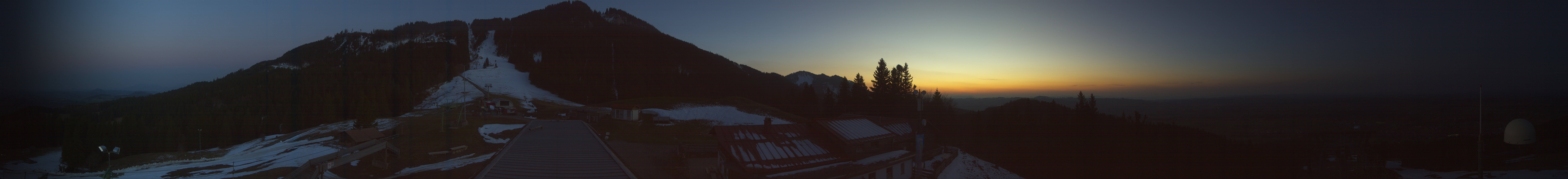 Archived image Webcam Middle station Nesselwang