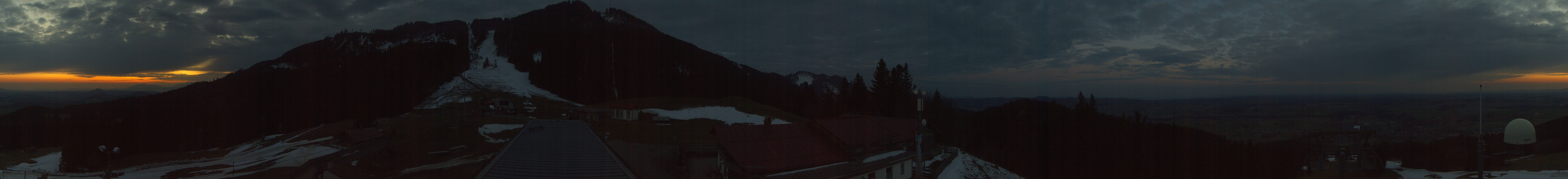 Archived image Webcam Middle station Nesselwang