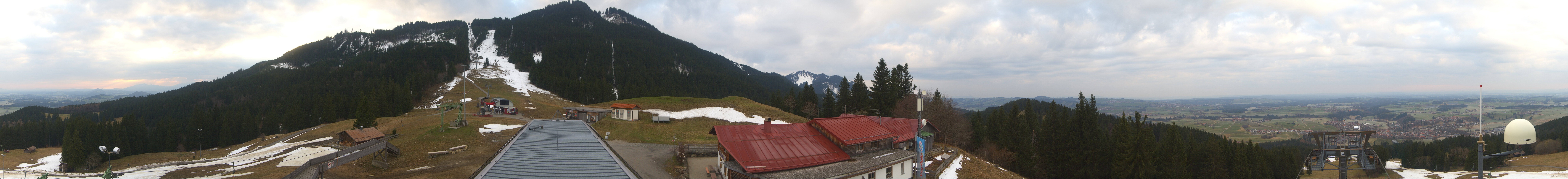 Archived image Webcam Middle station Nesselwang