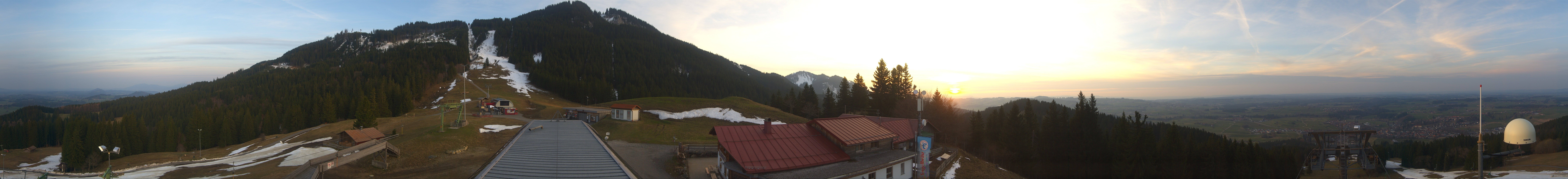 Archived image Webcam Middle station Nesselwang