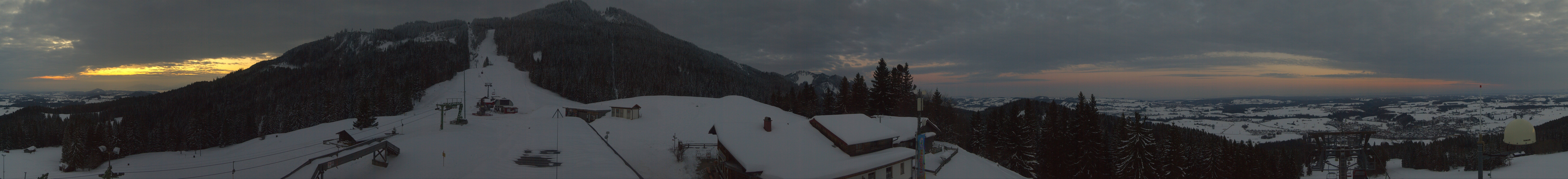 Archived image Webcam Middle station Nesselwang