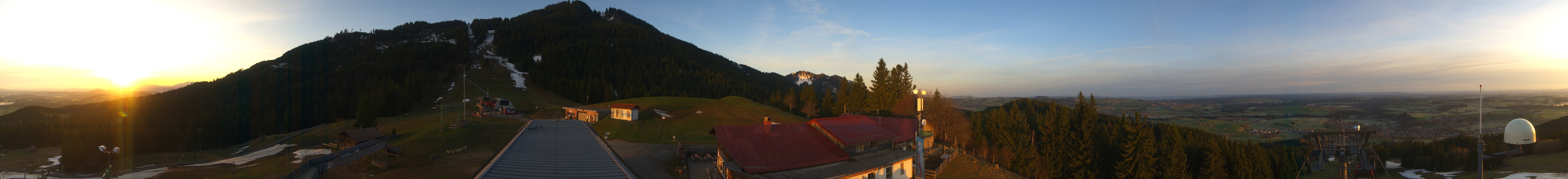 Archived image Webcam Middle station Nesselwang