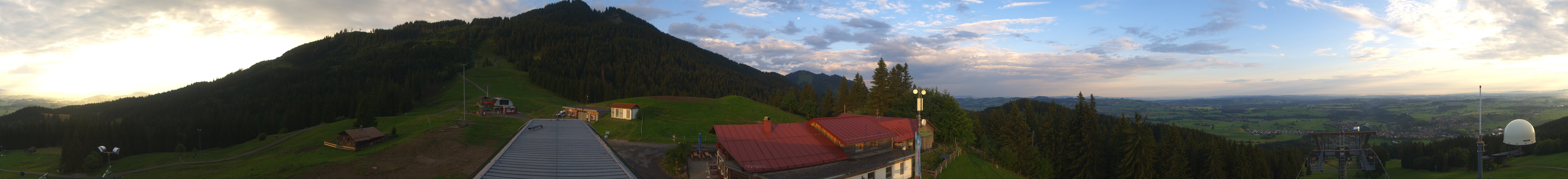 Archived image Webcam Middle station Nesselwang