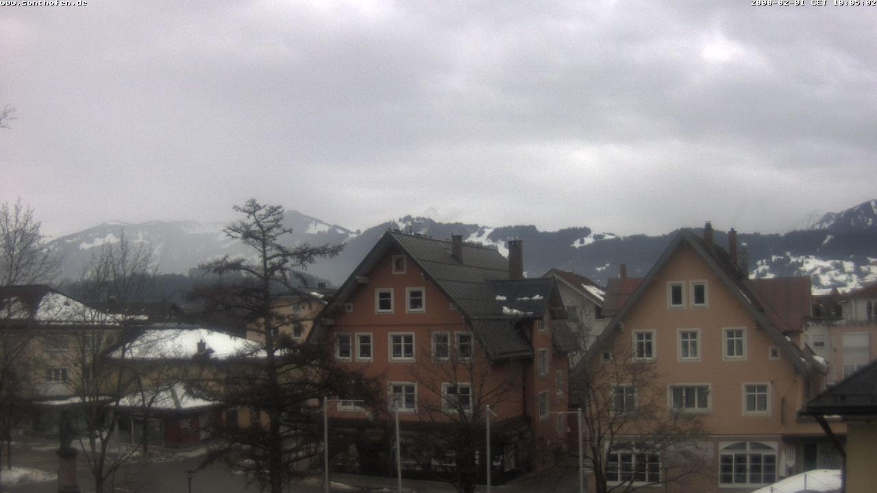 Archiv Foto Webcam Rathausplatz in Sonthofen