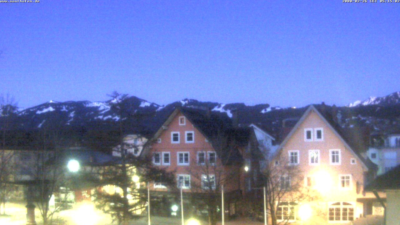 Archived image Webcam Town Hall Square of Sonthofen