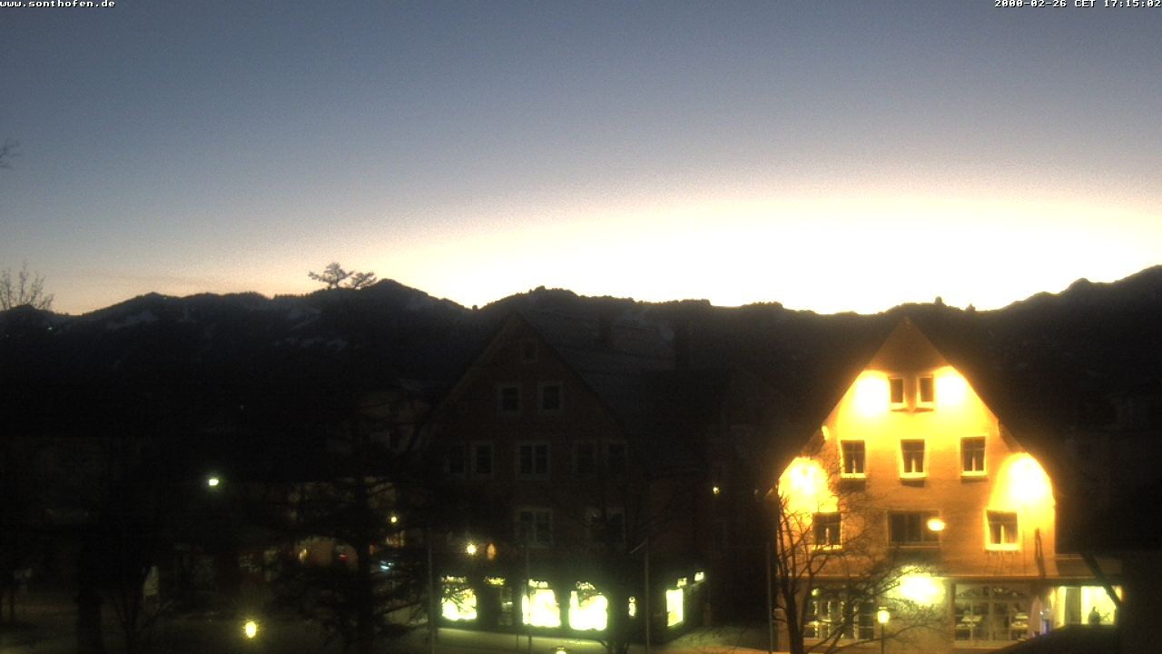 Archived image Webcam Town Hall Square of Sonthofen