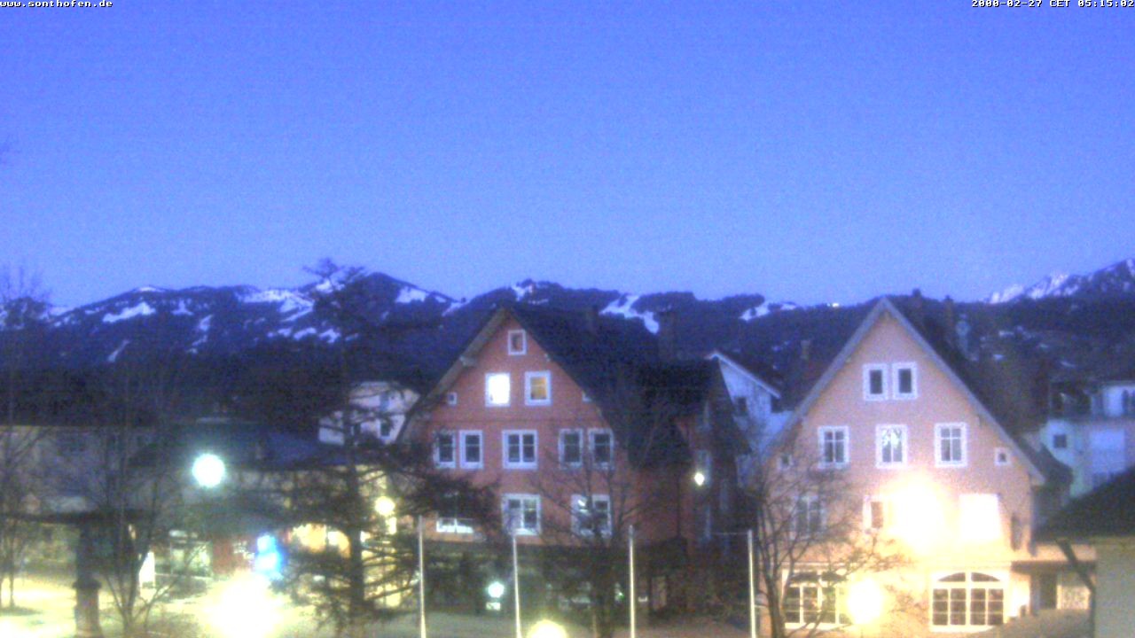 Archiv Foto Webcam Rathausplatz in Sonthofen