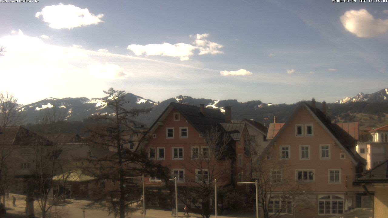 Archiv Foto Webcam Rathausplatz in Sonthofen