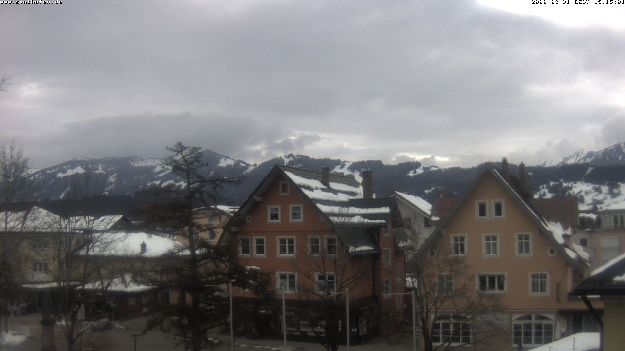 Archiv Foto Webcam Rathausplatz in Sonthofen