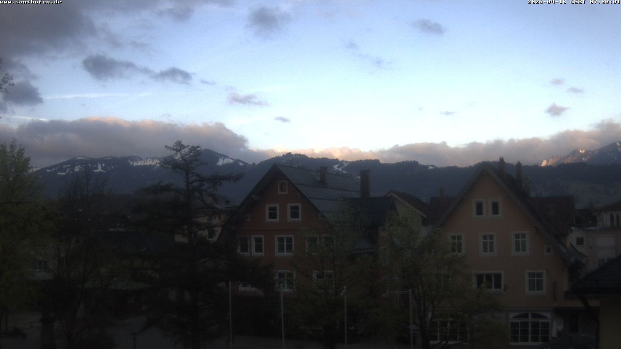 Archiv Foto Webcam Rathausplatz in Sonthofen