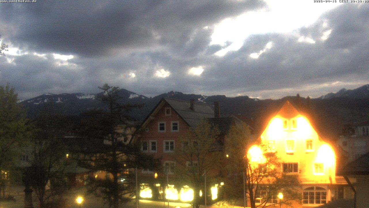 Archiv Foto Webcam Rathausplatz in Sonthofen