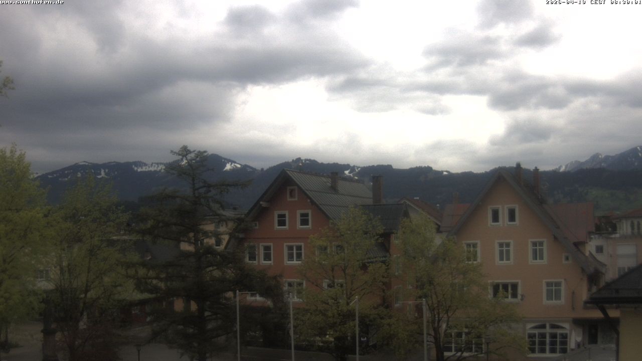 Archiv Foto Webcam Rathausplatz in Sonthofen