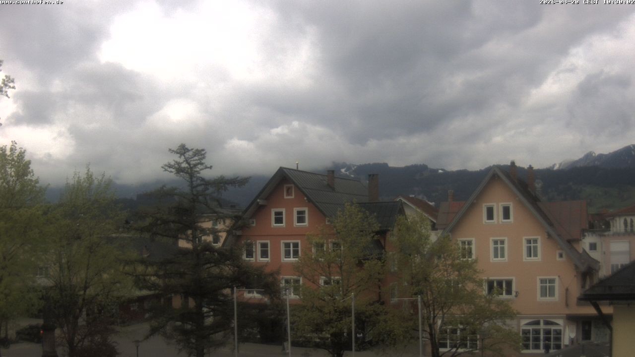 Archiv Foto Webcam Rathausplatz in Sonthofen