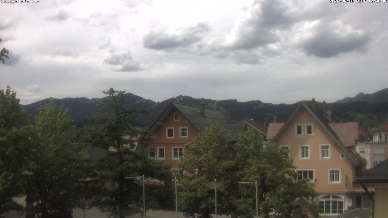 Archiv Foto Webcam Rathausplatz in Sonthofen
