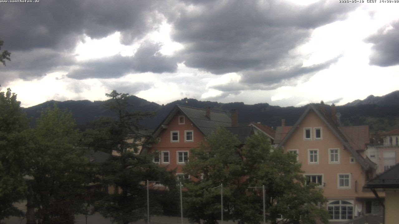 Archiv Foto Webcam Rathausplatz in Sonthofen