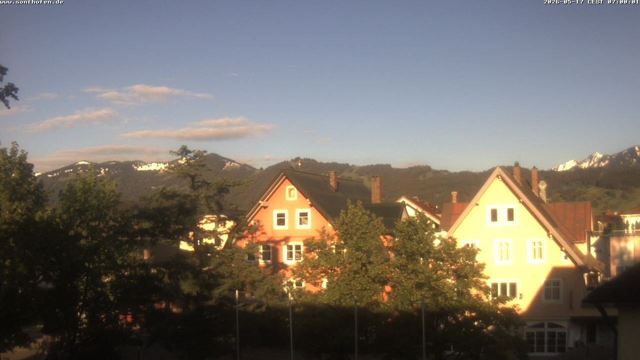 Archiv Foto Webcam Rathausplatz in Sonthofen