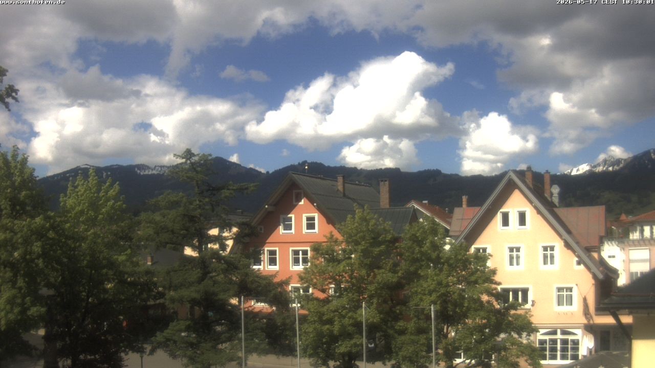 Archiv Foto Webcam Rathausplatz in Sonthofen