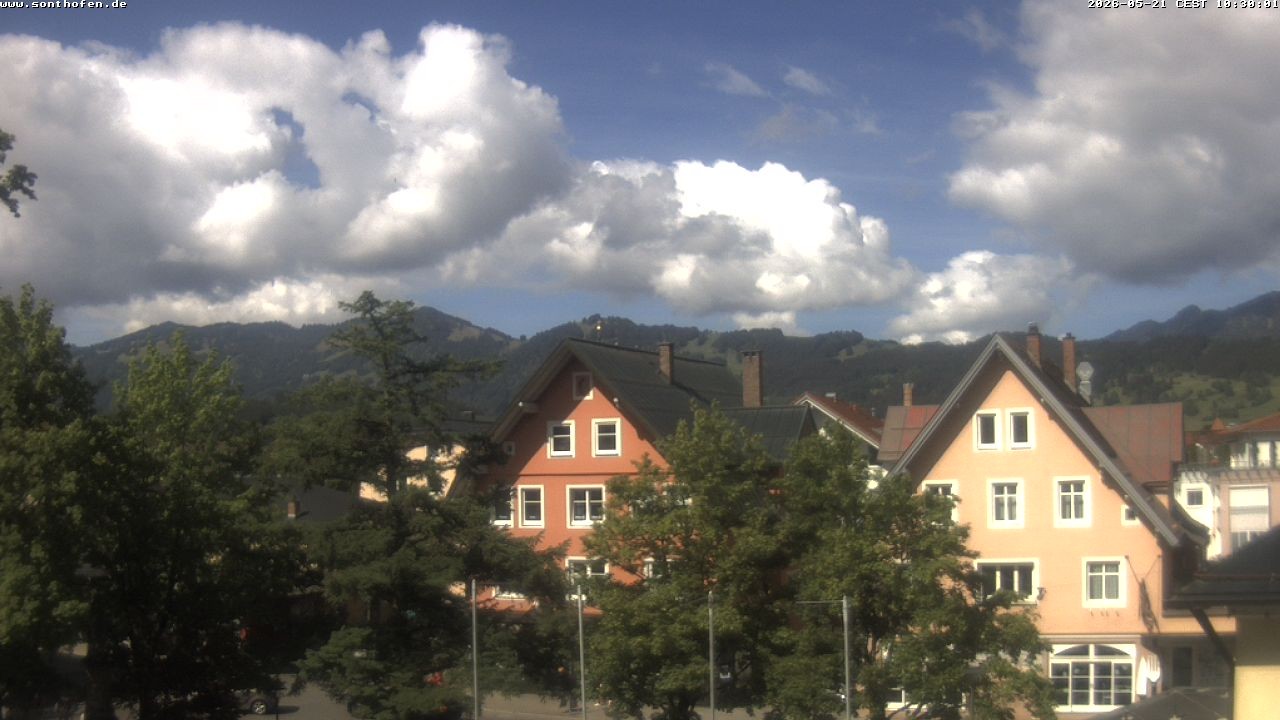 Archiv Foto Webcam Rathausplatz in Sonthofen