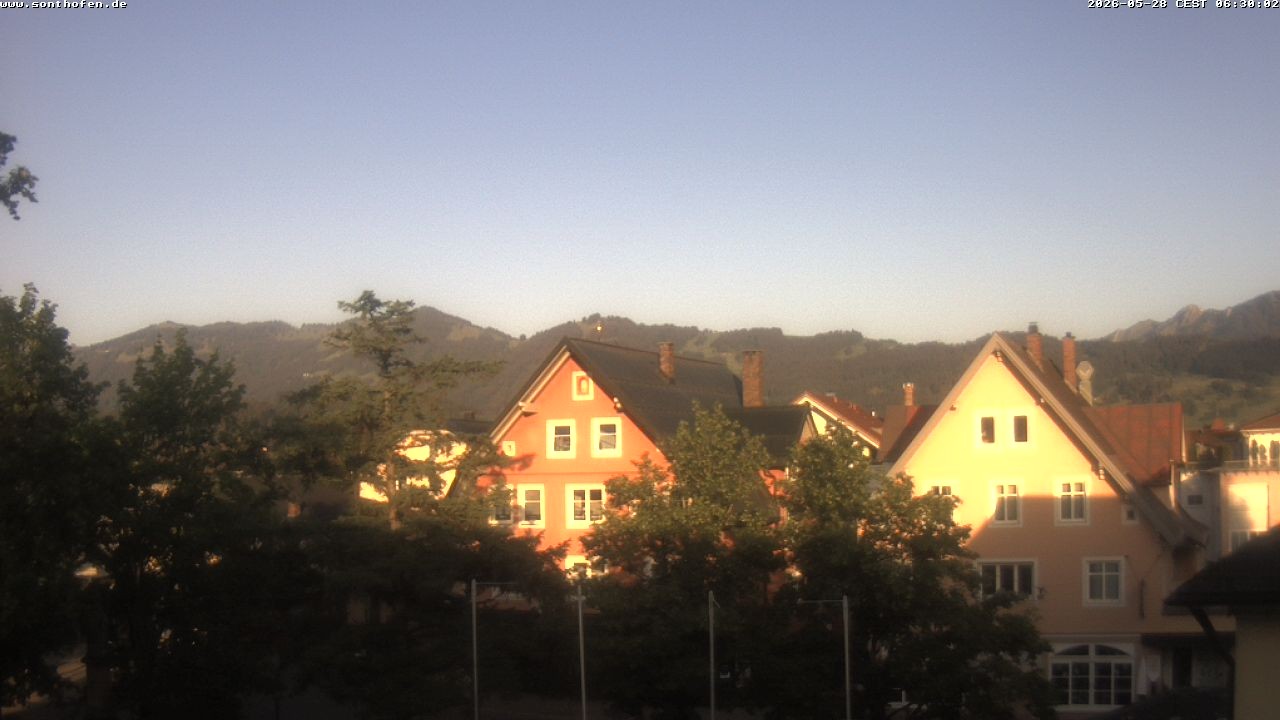Archived image Webcam Town Hall Square of Sonthofen