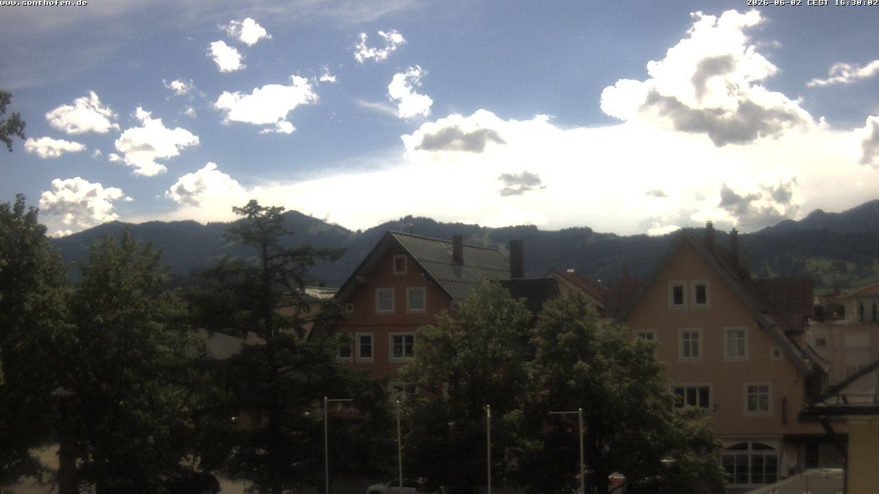 Archiv Foto Webcam Rathausplatz in Sonthofen