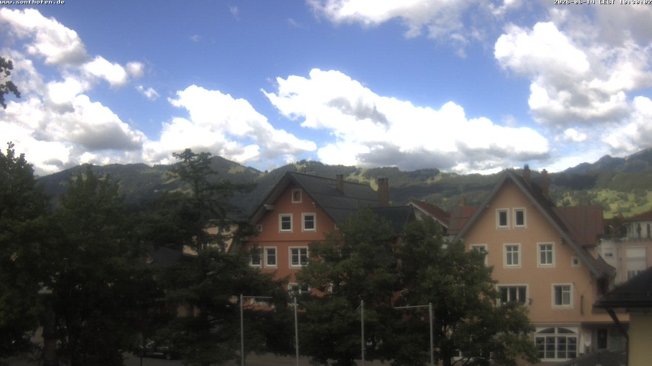 Archiv Foto Webcam Rathausplatz in Sonthofen