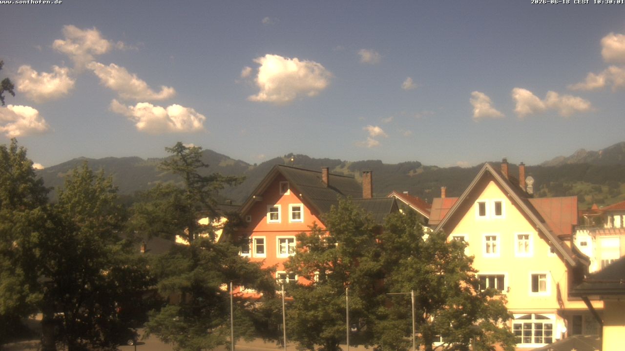 Archiv Foto Webcam Rathausplatz in Sonthofen