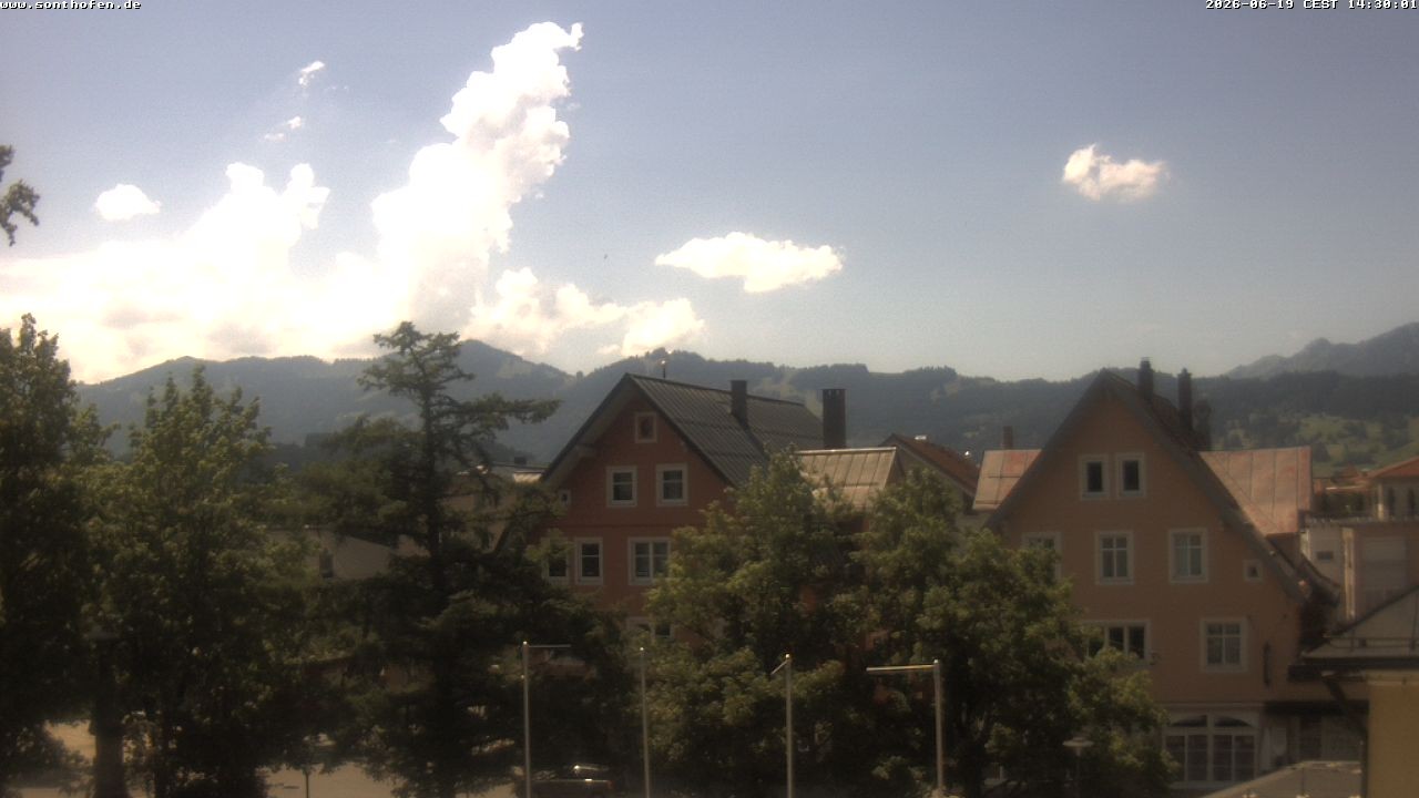Archiv Foto Webcam Rathausplatz in Sonthofen