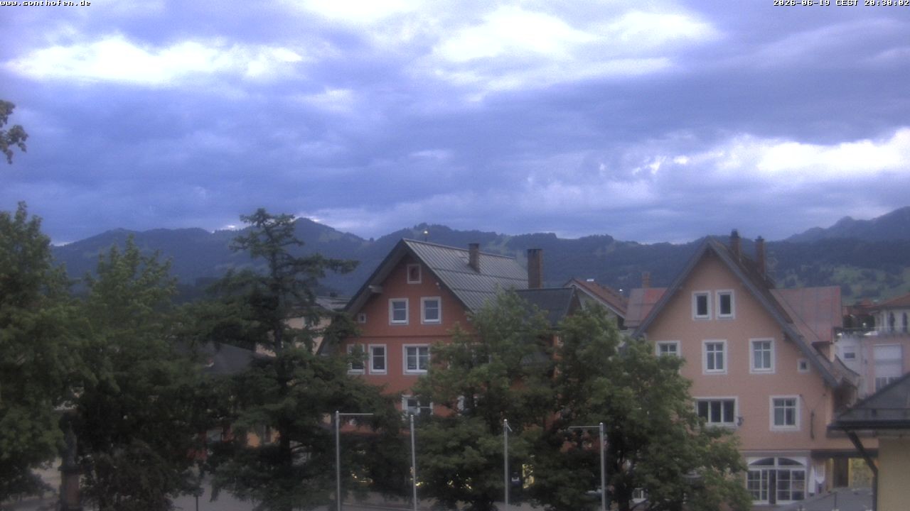 Archiv Foto Webcam Rathausplatz in Sonthofen