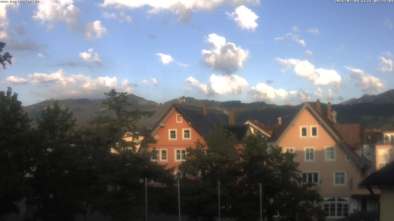 Archiv Foto Webcam Rathausplatz in Sonthofen