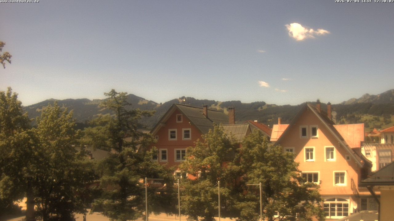 Archiv Foto Webcam Rathausplatz in Sonthofen