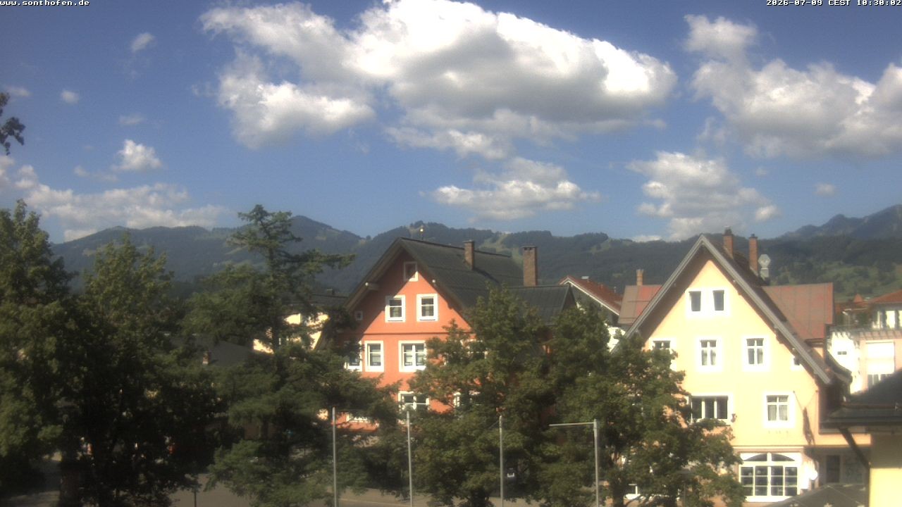 Archiv Foto Webcam Rathausplatz in Sonthofen