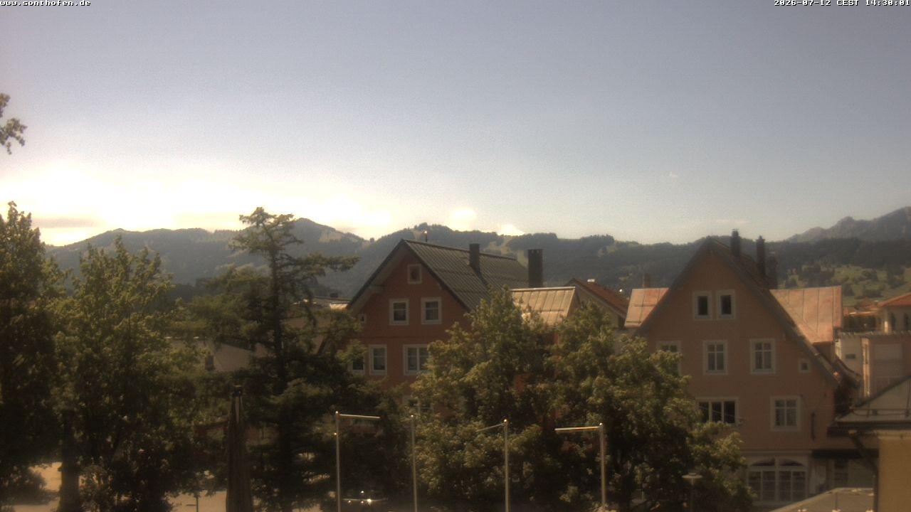 Archived image Webcam Town Hall Square of Sonthofen