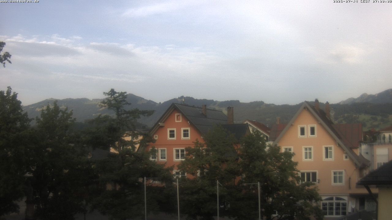 Archiv Foto Webcam Rathausplatz in Sonthofen