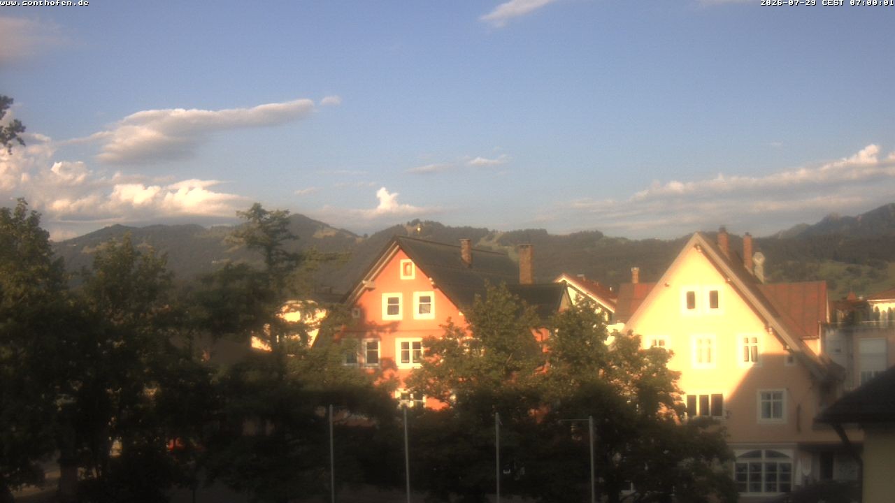 Archiv Foto Webcam Rathausplatz in Sonthofen