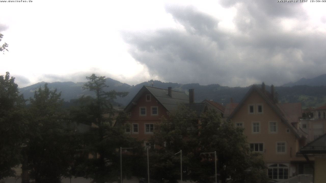 Archiv Foto Webcam Rathausplatz in Sonthofen