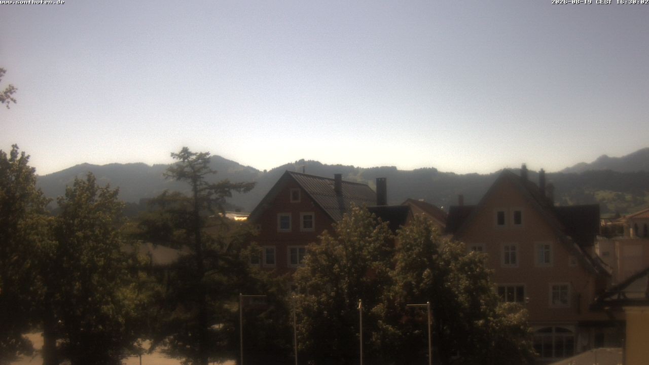 Archiv Foto Webcam Rathausplatz in Sonthofen