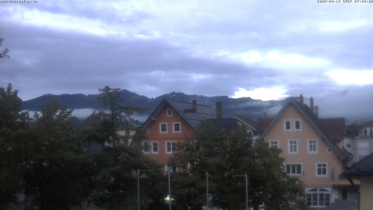 Archiv Foto Webcam Rathausplatz in Sonthofen