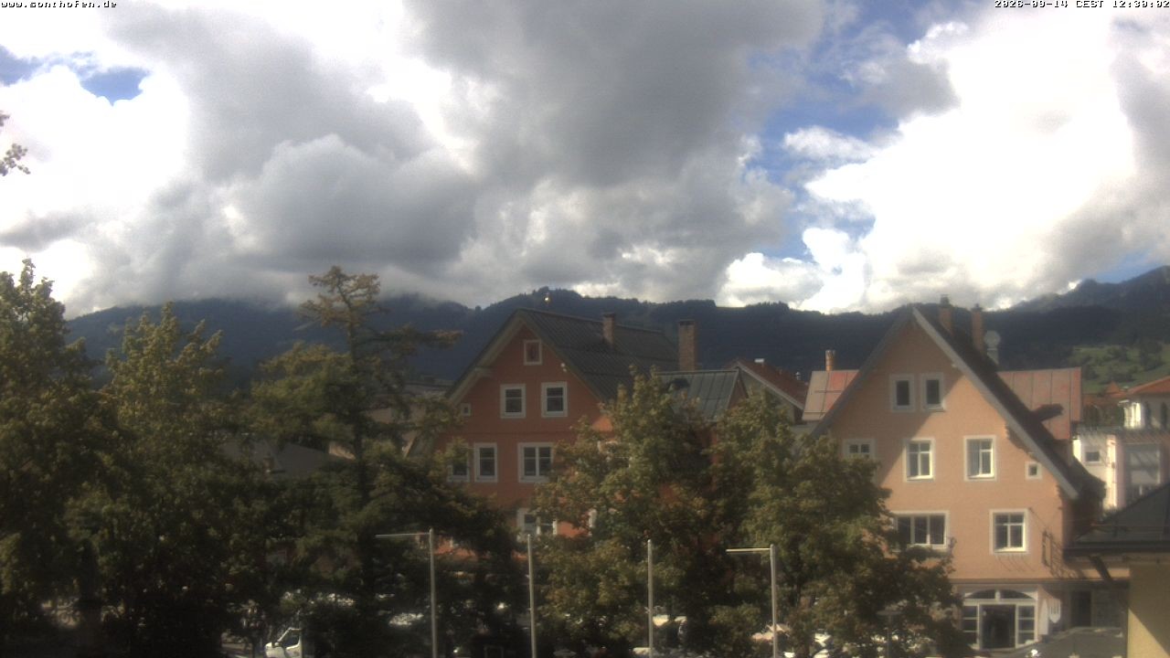 Archiv Foto Webcam Rathausplatz in Sonthofen
