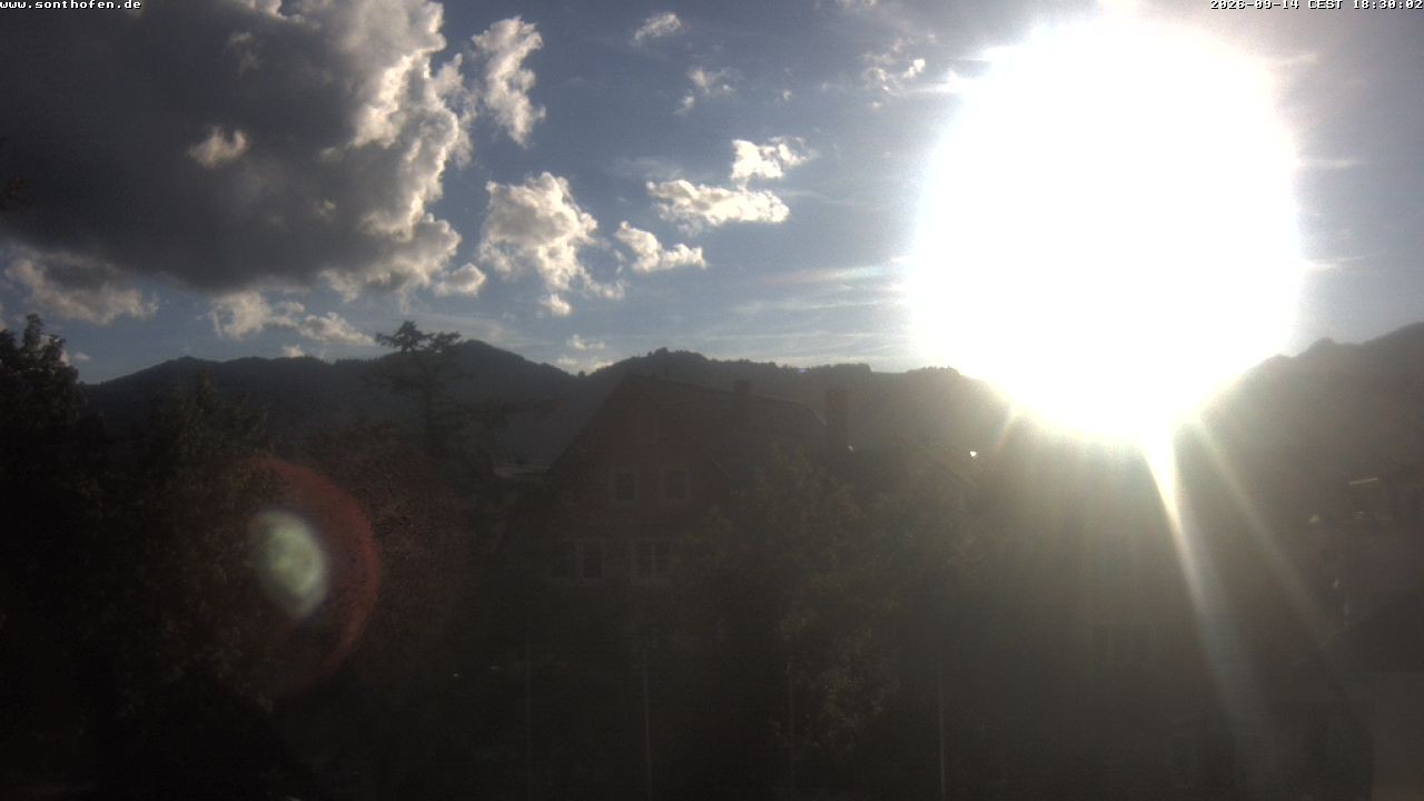 Archiv Foto Webcam Rathausplatz in Sonthofen
