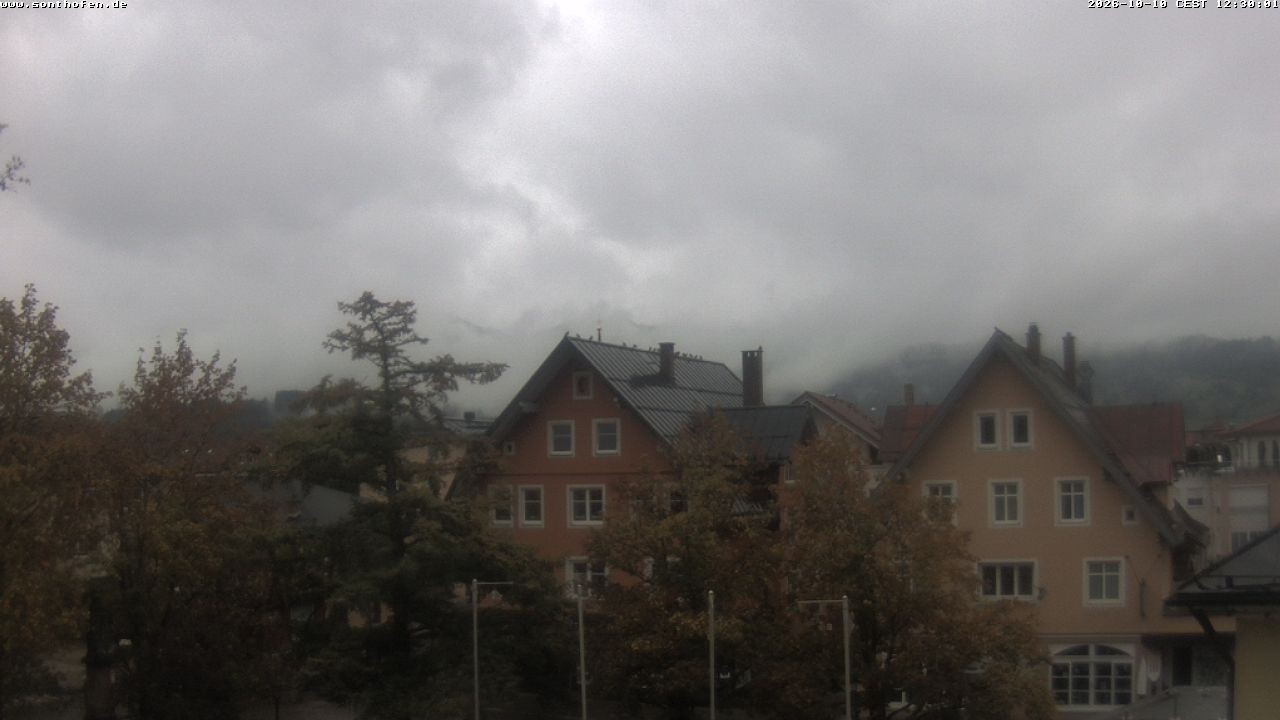 Archived image Webcam Town Hall Square of Sonthofen