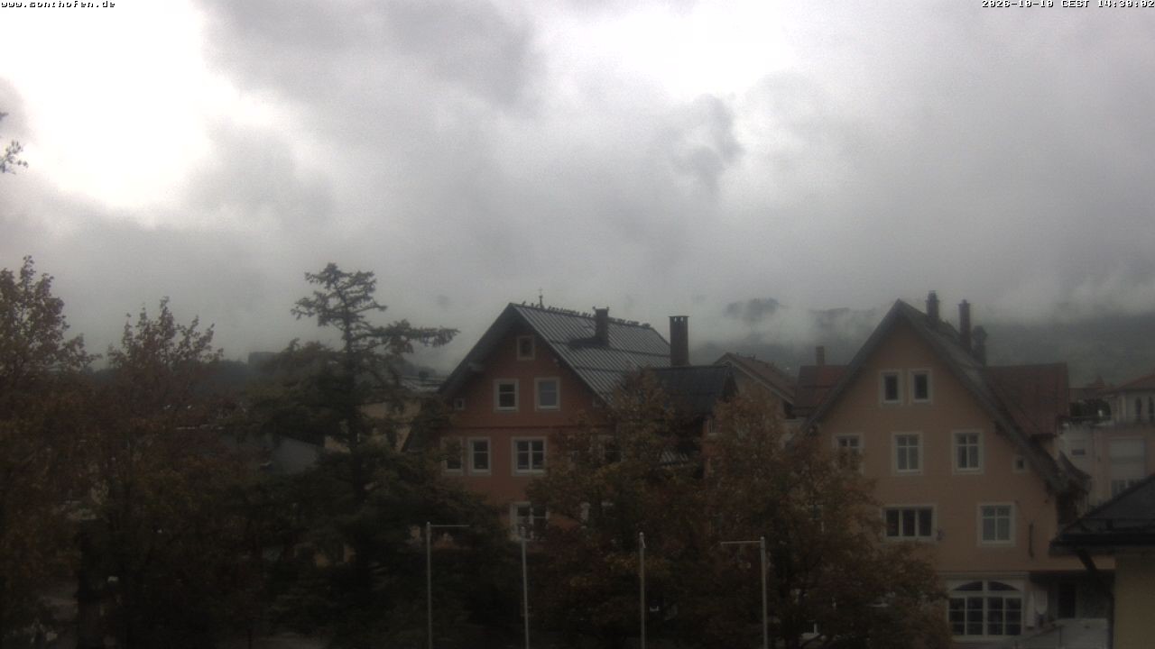 Archived image Webcam Town Hall Square of Sonthofen