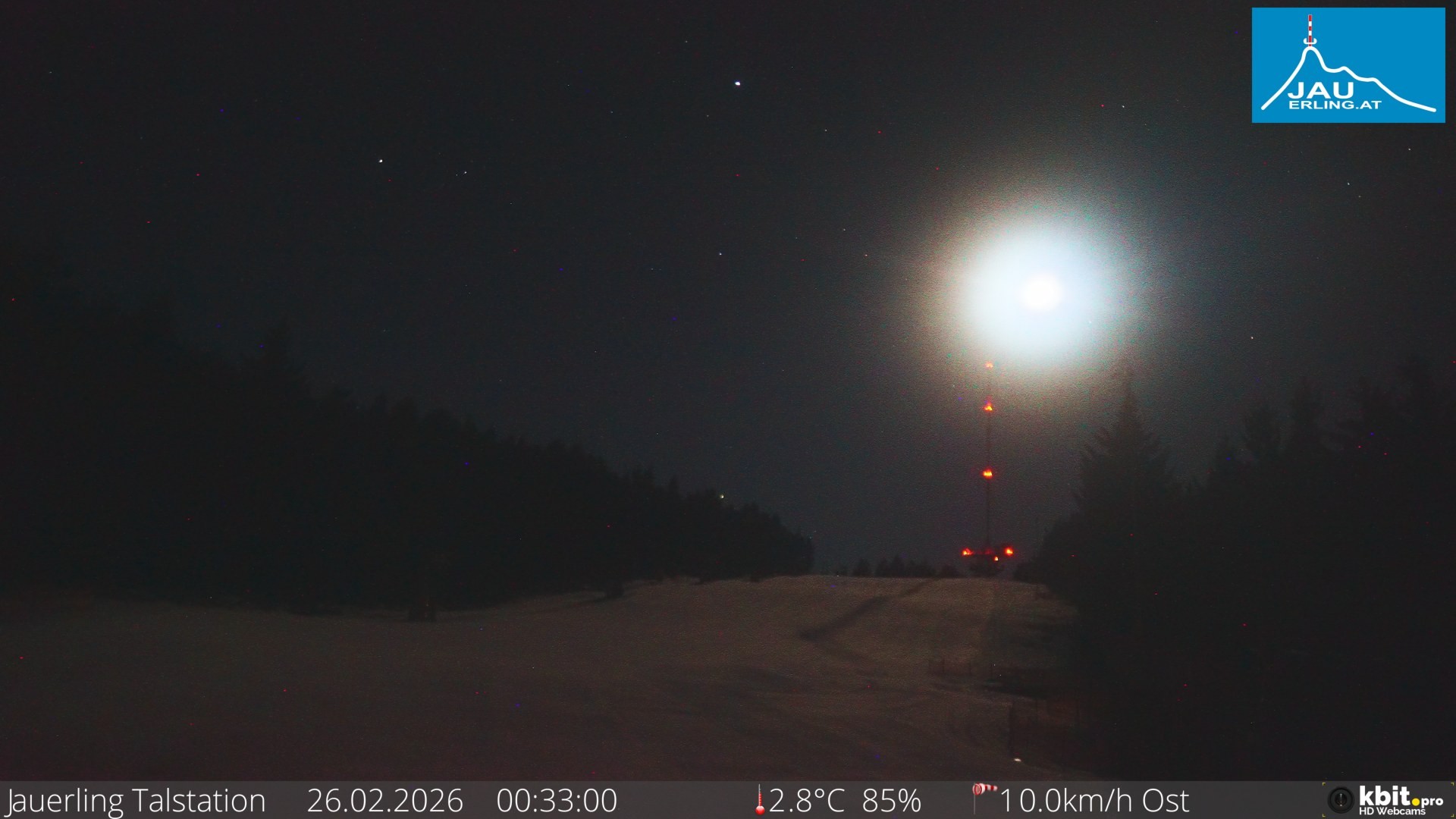 Archived image Webcam Base station of t-bar lift at mount Jauerling