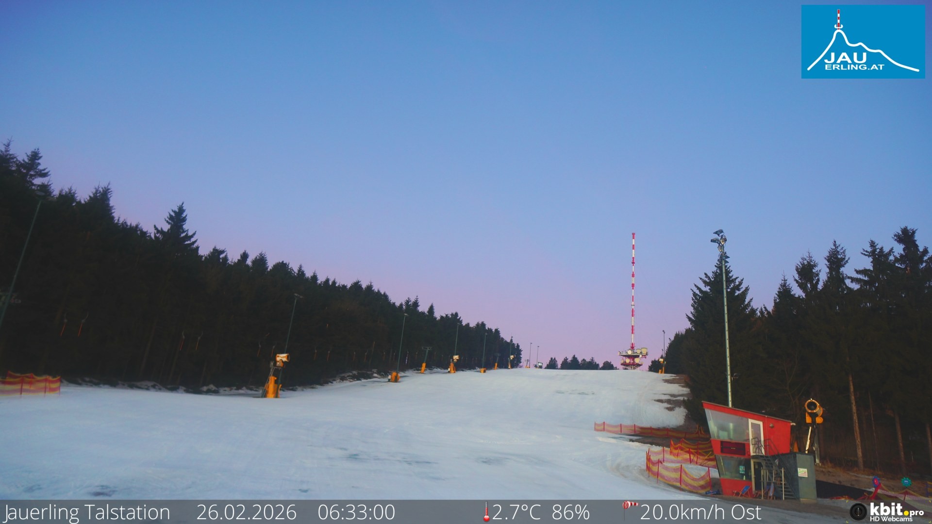 Archived image Webcam Base station of t-bar lift at mount Jauerling