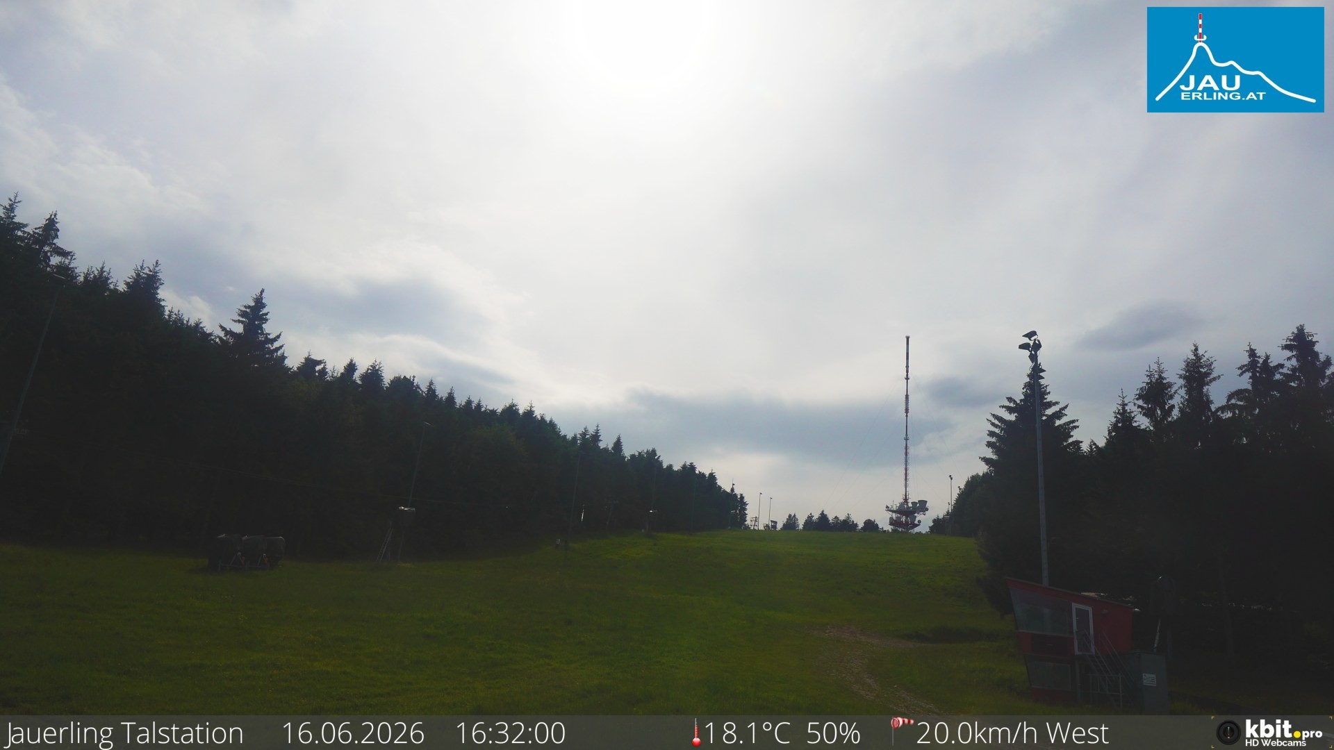 Archiv Foto Webcam Schlepplift Jauerling, Talstation