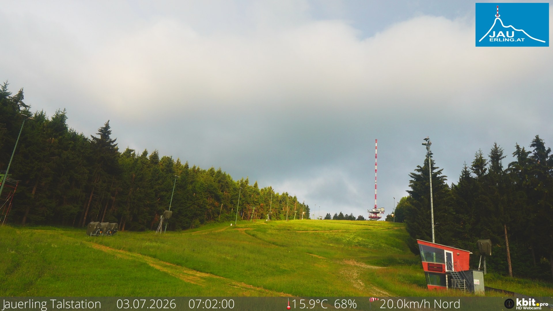 Archived image Webcam Base station of t-bar lift at mount Jauerling