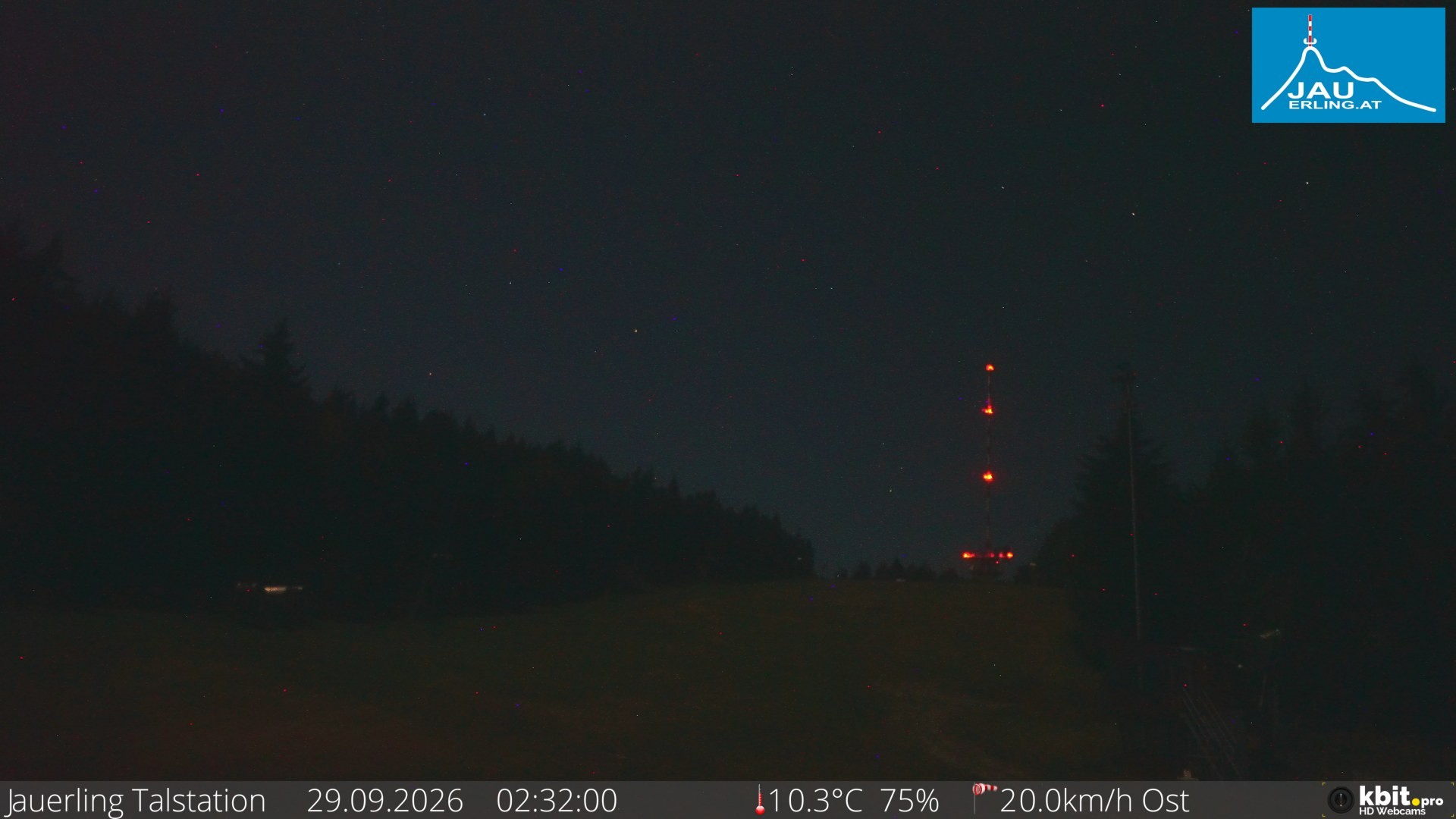 Archived image Webcam Base station of t-bar lift at mount Jauerling