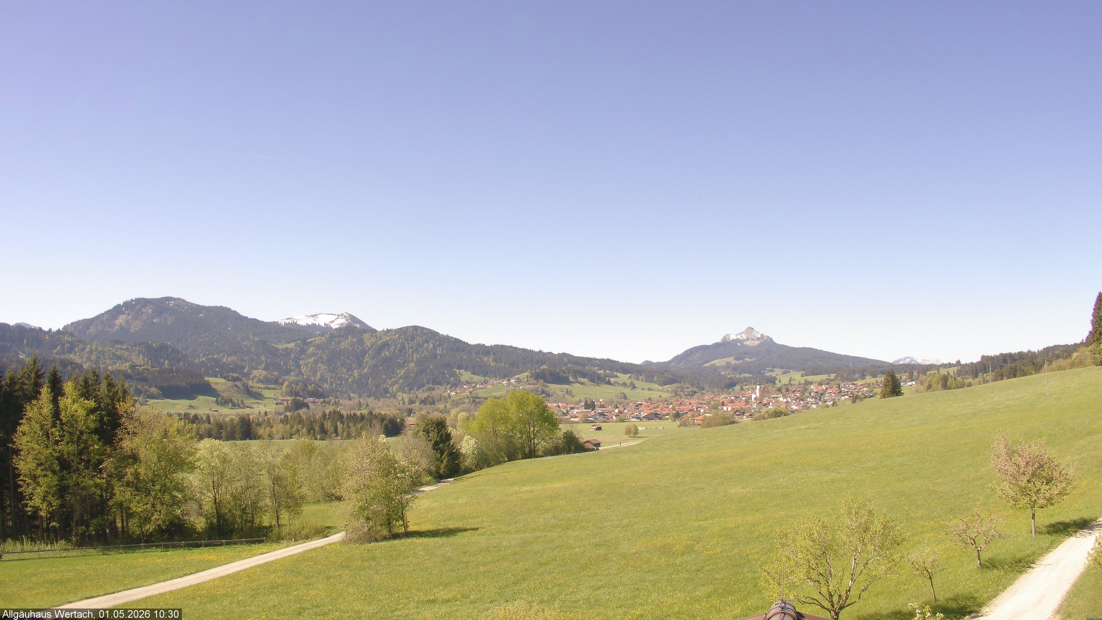 Archived image Webcam Have a look at the charming valley Wertach