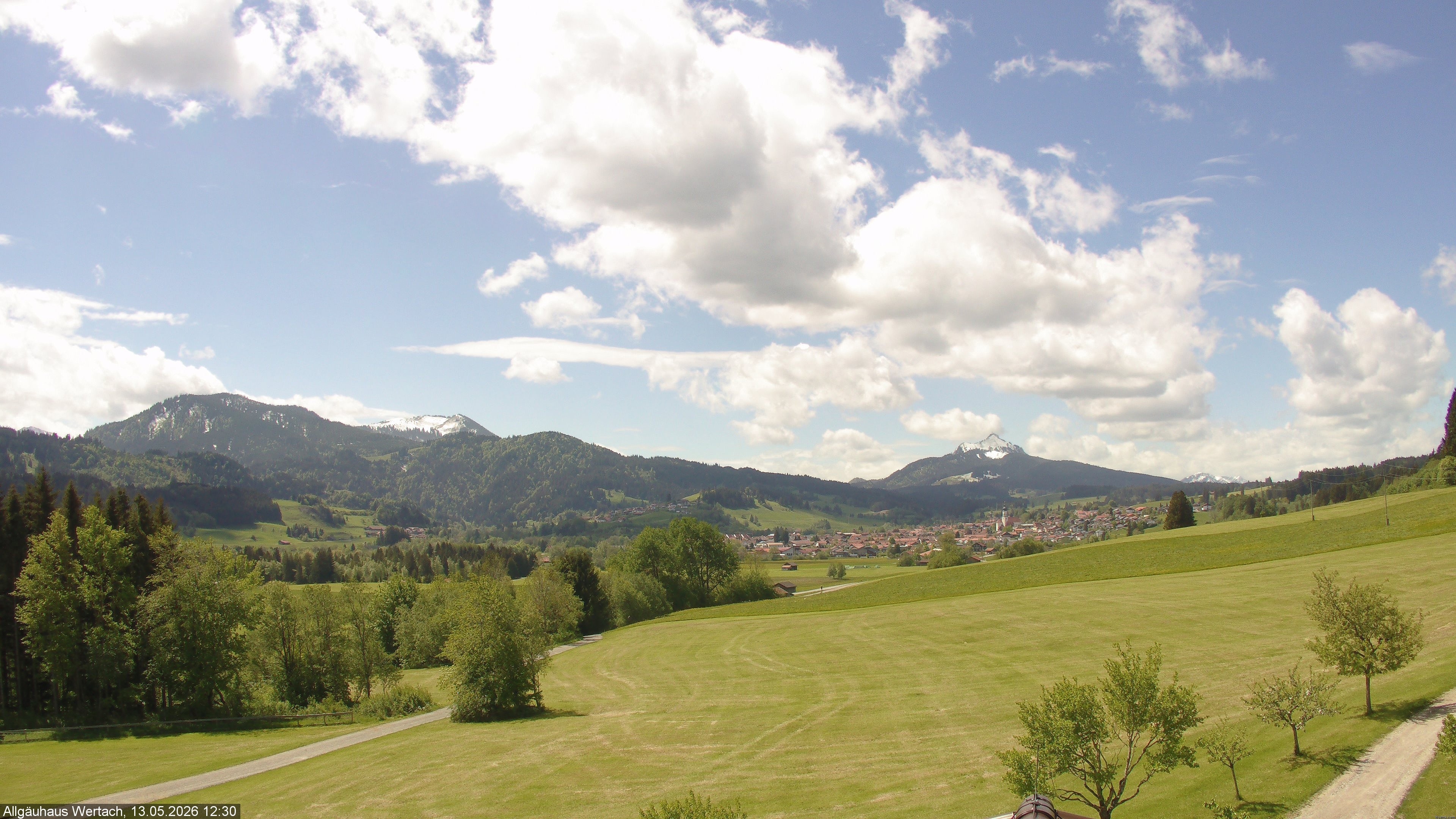Archived image Webcam Have a look at the charming valley Wertach