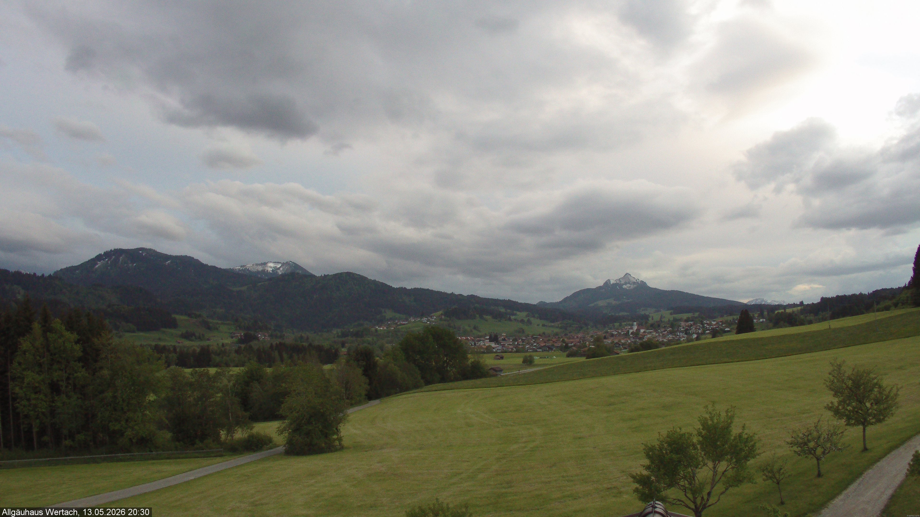 Archived image Webcam Have a look at the charming valley Wertach